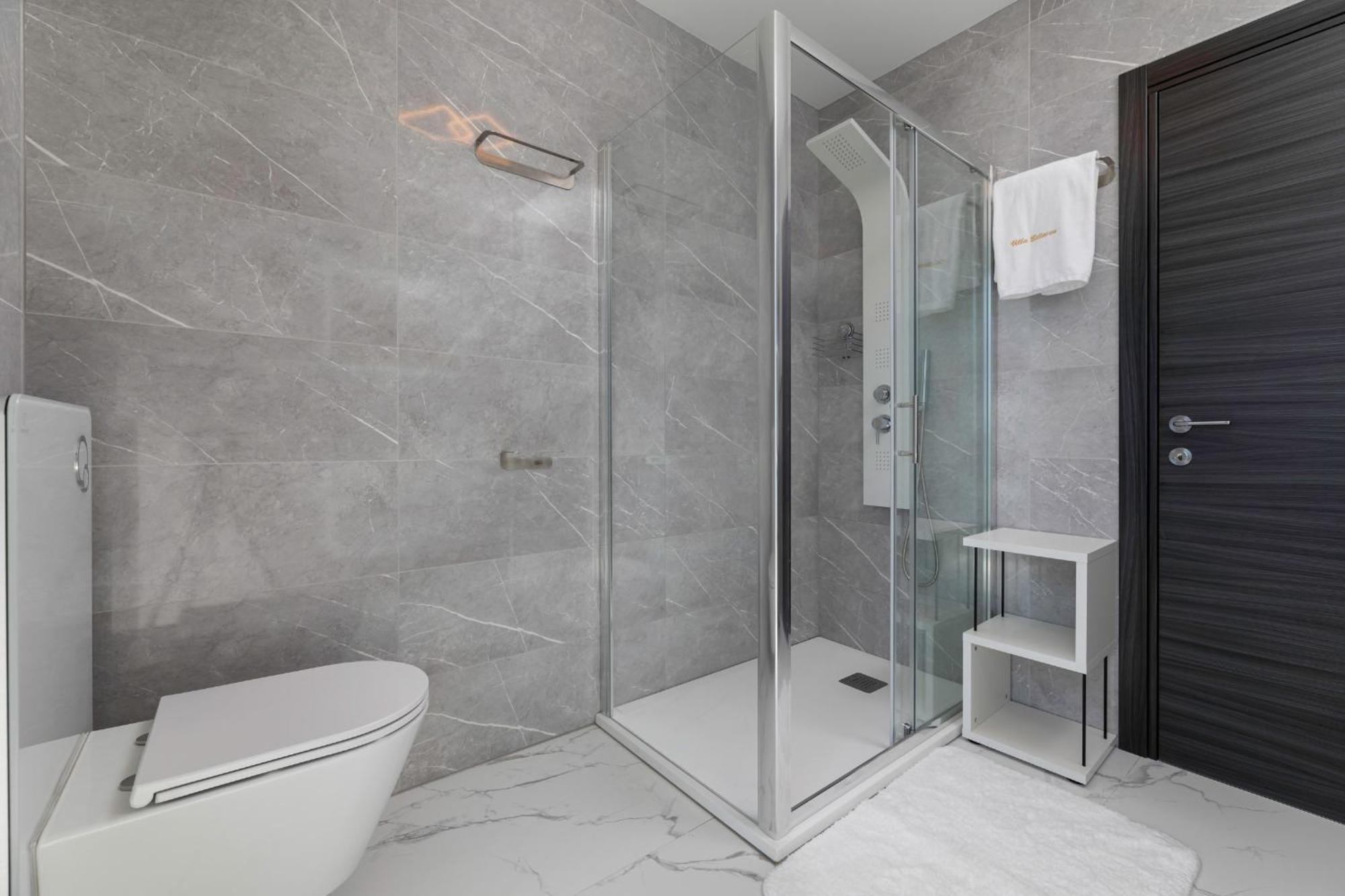 Villa Bellezza Draga Bašćanska 外观 照片