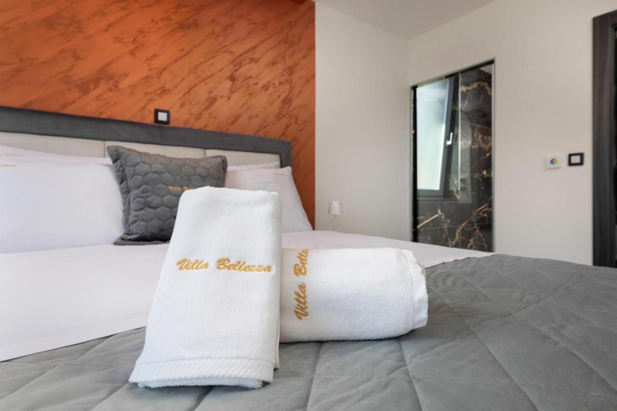 Villa Bellezza Draga Bašćanska 外观 照片